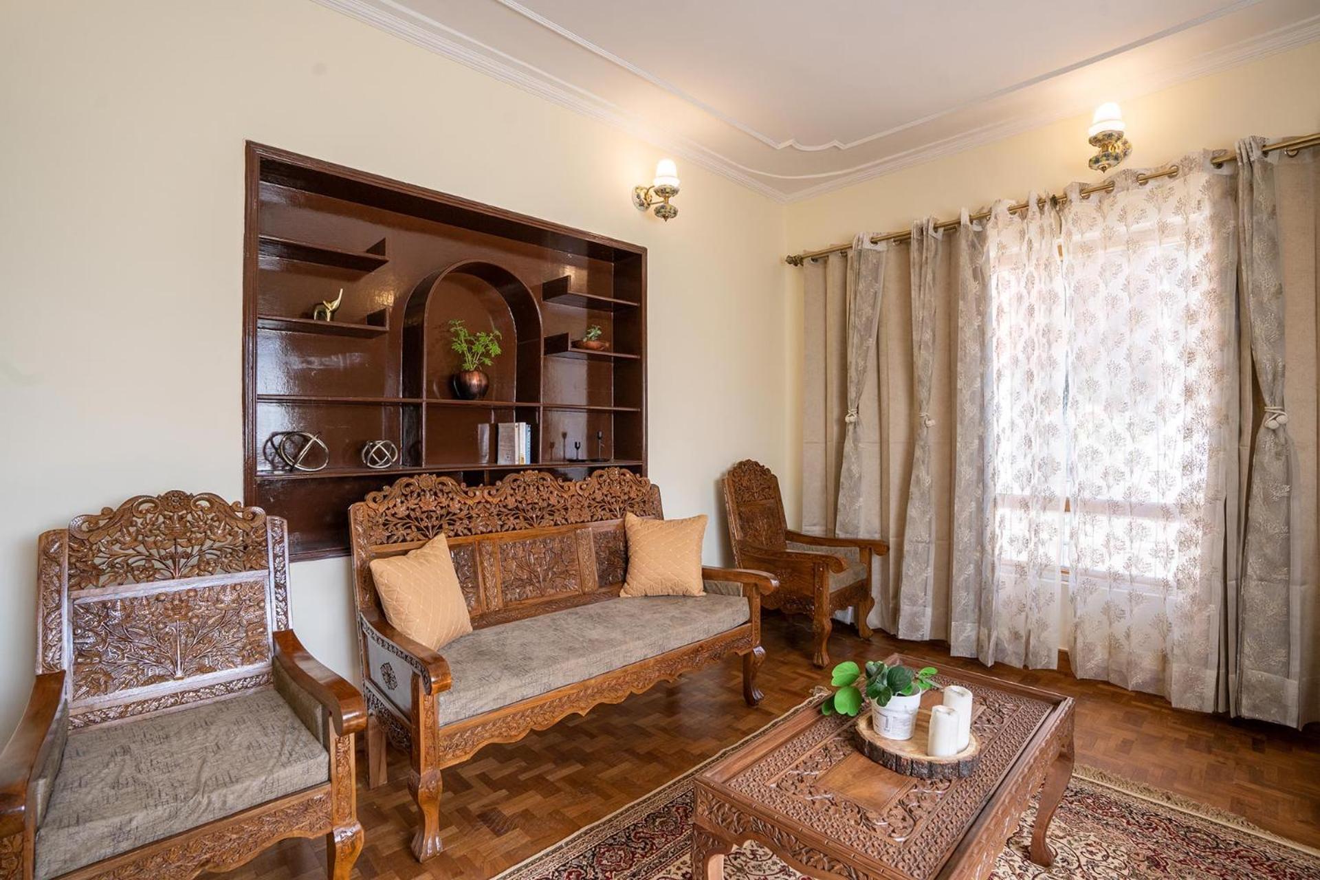 Stayvista At Pinewood Villa - Pet Friendly Villa With Lawn & Pool Table Srīnagar Extérieur photo